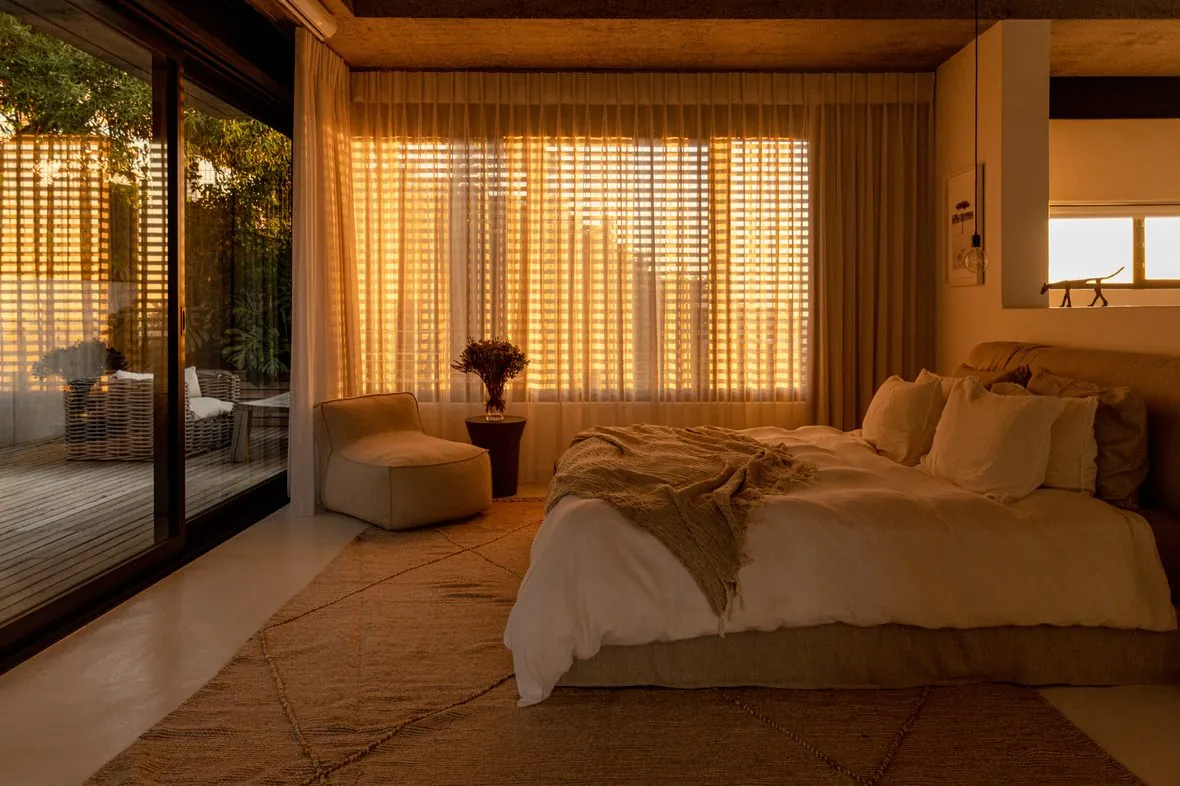 The second guest room