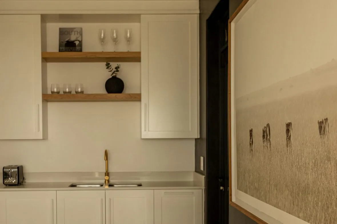The guest kitchen, from the hall